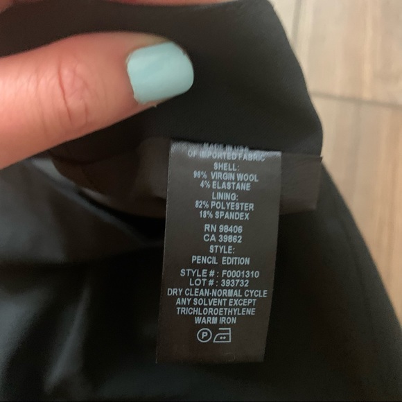 Theory Pencil Skirt in Sevona Stretch Wool - Picture 4 of 5